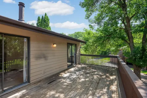 132 W Eagle Lake Drive Maple Grove MN 55369