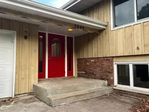 3044 Lake Street N Maplewood MN 55109