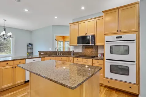 1929 Woodcrest Drive NE Owatonna MN 55060