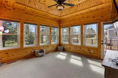 1929 Woodcrest Drive NE Owatonna MN 55060