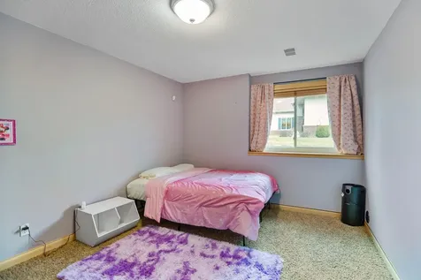 1929 Woodcrest Drive NE Owatonna MN 55060