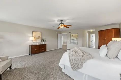 16115 57th Place N Plymouth MN 55446