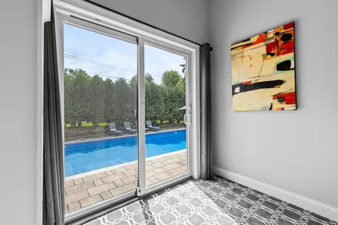 6105 Pine Grove Road Edina MN 55436