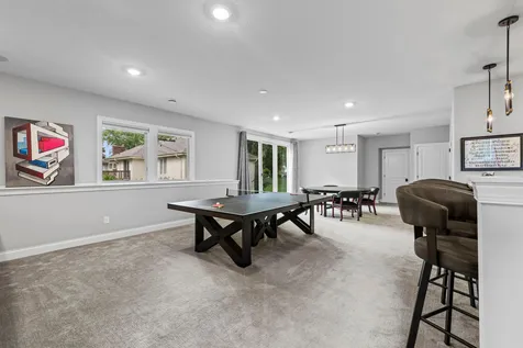 6105 Pine Grove Road Edina MN 55436