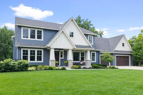 6105 Pine Grove Road Edina MN 55436
