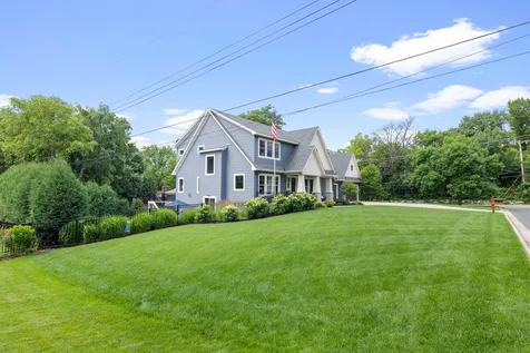 6105 Pine Grove Road Edina MN 55436