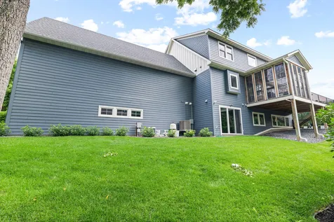 6105 Pine Grove Road Edina MN 55436