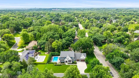 6105 Pine Grove Road Edina MN 55436