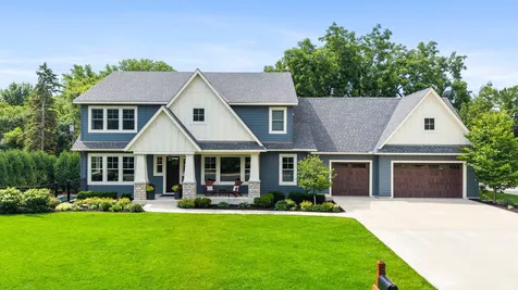 6105 Pine Grove Road Edina MN 55436