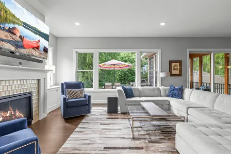 6105 Pine Grove Road Edina MN 55436