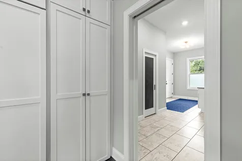 6105 Pine Grove Road Edina MN 55436