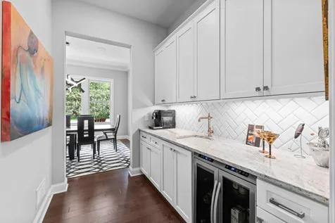 6105 Pine Grove Road Edina MN 55436