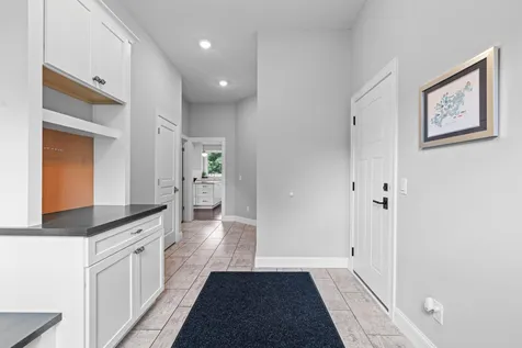 6105 Pine Grove Road Edina MN 55436
