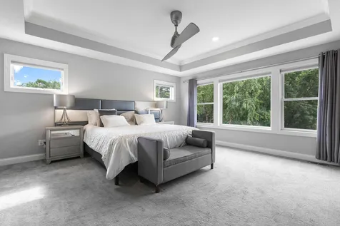 6105 Pine Grove Road Edina MN 55436