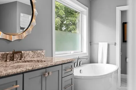 6105 Pine Grove Road Edina MN 55436