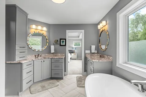 6105 Pine Grove Road Edina MN 55436