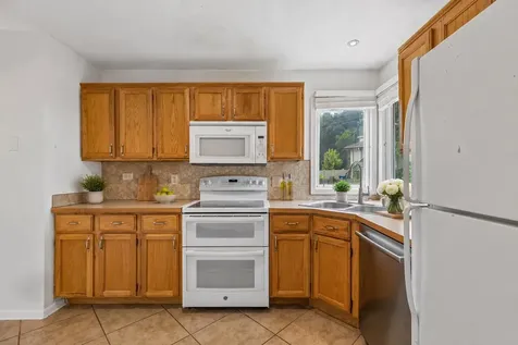 247 Point Douglas Road N Saint Paul MN 55106