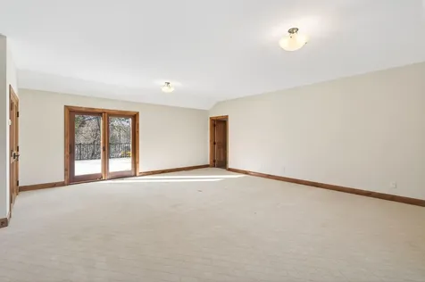 9 Hillary Farm Lane Gem Lake MN 55110
