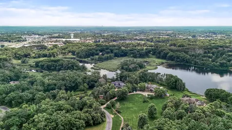 9 Hillary Farm Lane Gem Lake MN 55110