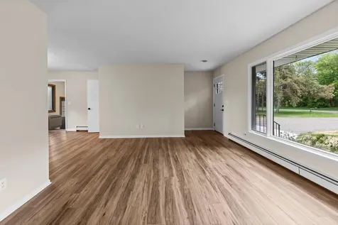 2961 201st Avenue NW Oak Grove MN 55011