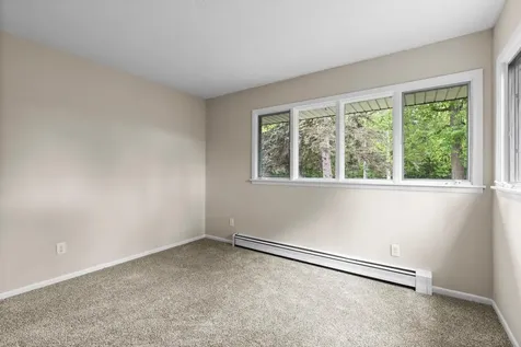 2961 201st Avenue NW Oak Grove MN 55011