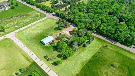 2961 201st Avenue NW Oak Grove MN 55011