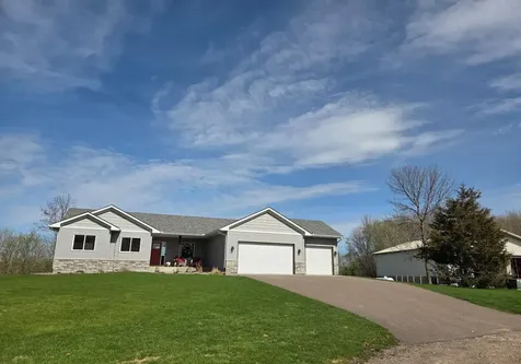38321 Baugh Street NW Princeton MN 55371