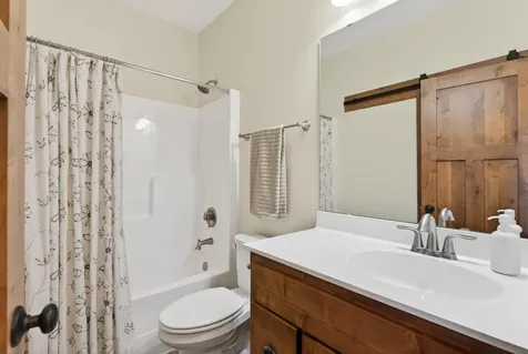 38321 Baugh Street NW Princeton MN 55371