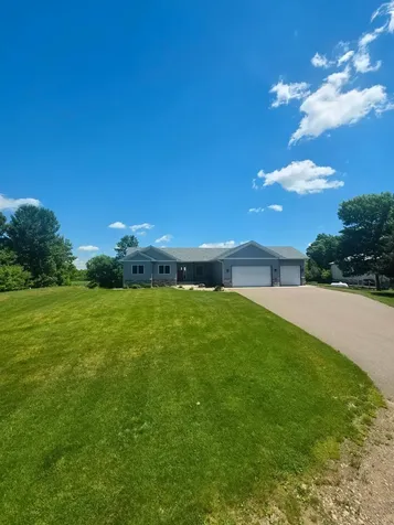 38321 Baugh Street NW Princeton MN 55371