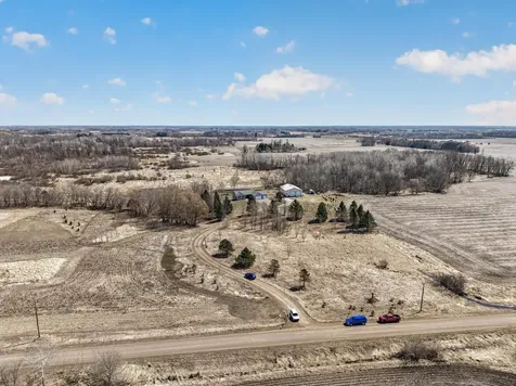 38321 Baugh Street NW Princeton MN 55371