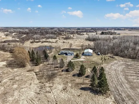 38321 Baugh Street NW Princeton MN 55371
