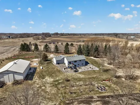 38321 Baugh Street NW Princeton MN 55371