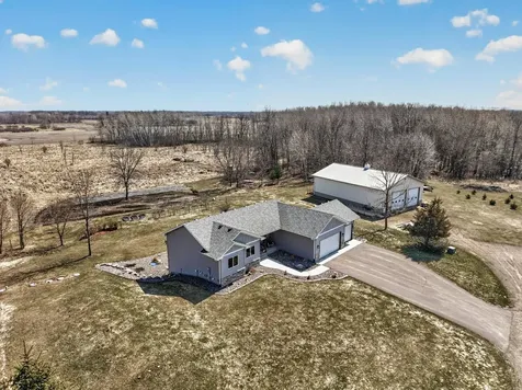 38321 Baugh Street NW Princeton MN 55371