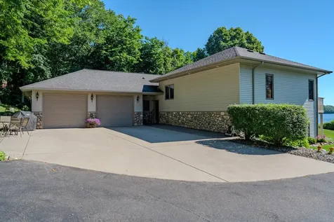 30544 Birch Acres Road Cushing MN 56443