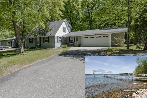 1583 E Shore Drive Detroit Lakes MN 56501