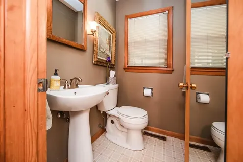 1583 E Shore Drive Detroit Lakes MN 56501