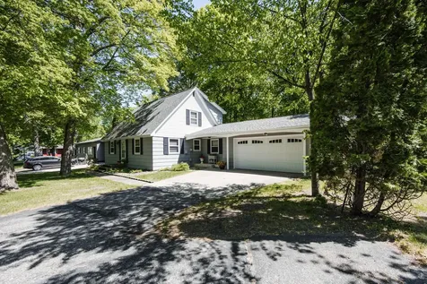 1583 E Shore Drive Detroit Lakes MN 56501