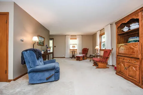 1583 E Shore Drive Detroit Lakes MN 56501