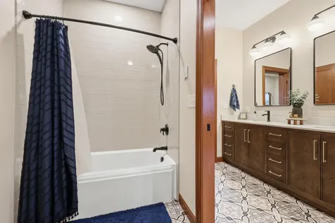 30825 Minnesota Avenue Lindstrom MN 55045