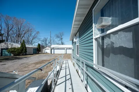 208 Minnesota Avenue Detroit Lakes MN 56501