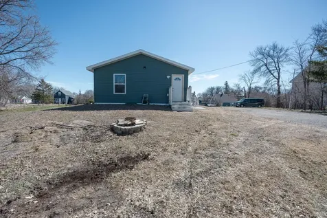 208 Minnesota Avenue Detroit Lakes MN 56501