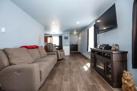 208 Minnesota Avenue Detroit Lakes MN 56501