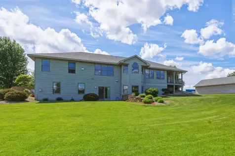 39829 Hastings Street NE Stanchfield MN 55080
