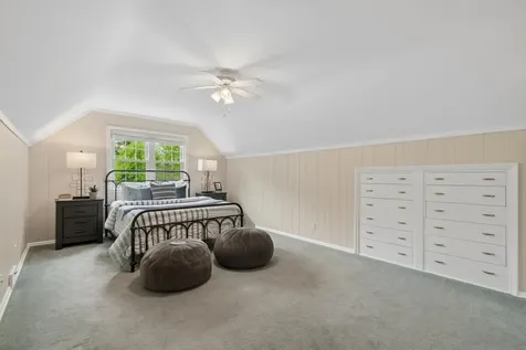 784 Hilltop Court Mendota Heights MN 55118