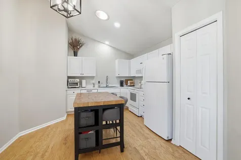 13642 97th Place N Maple Grove MN 55369