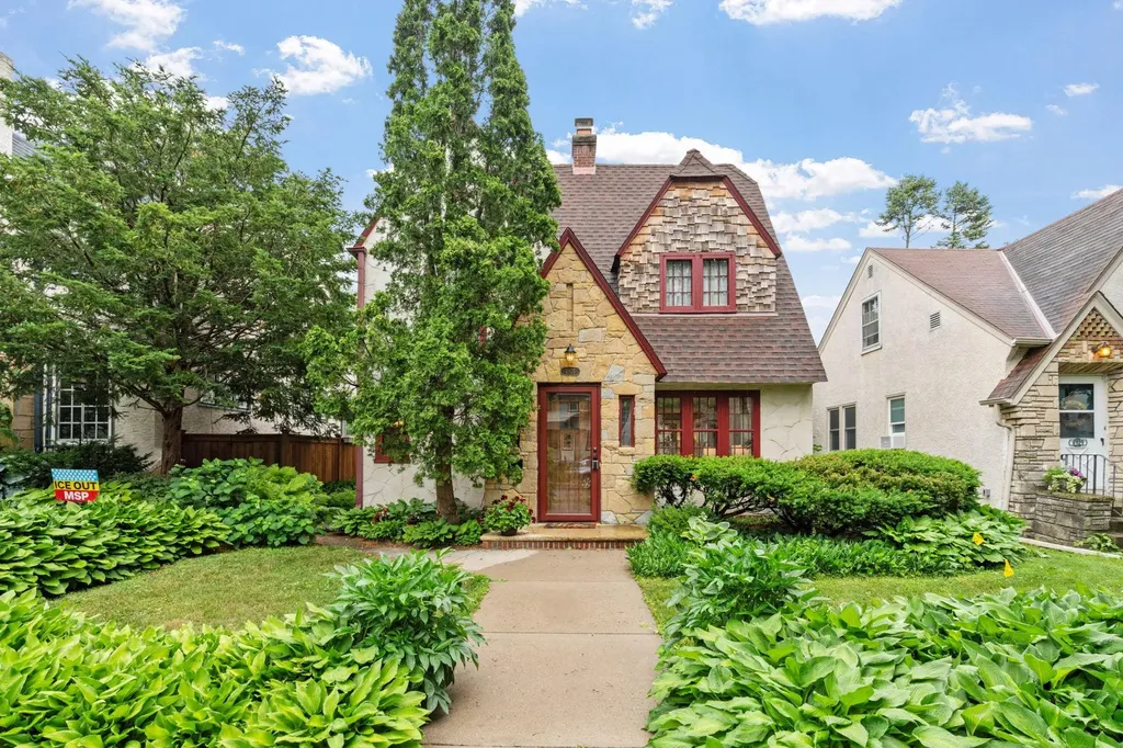 4925 Logan Avenue S Minneapolis MN 55419