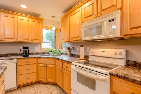 10771 Scott Avenue N Brooklyn Park MN 55443