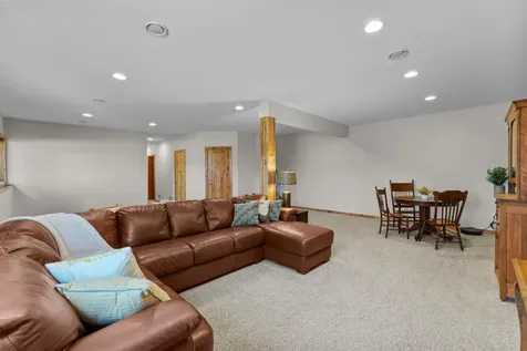 10697 106th Avenue N Hanover MN 55341