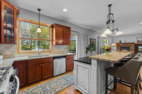 10697 106th Avenue N Hanover MN 55341