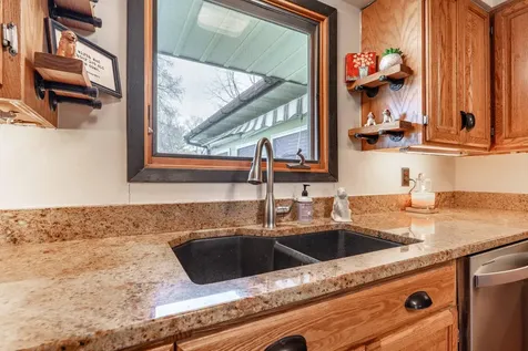 122 W Fir Avenue Fergus Falls MN 56537